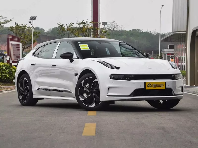 Yo'lovchilar uchun tezkor krossover "ZEEKR 001" 2025 YOU Edition (Elektro) diapazoni Abozor Comfort