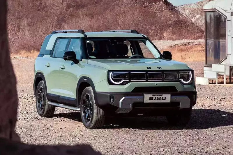 Автомобиль - внедорожник "BAIC" Beijing BJ 30 (Бензин) Ассортимент - 340 694 068 сум