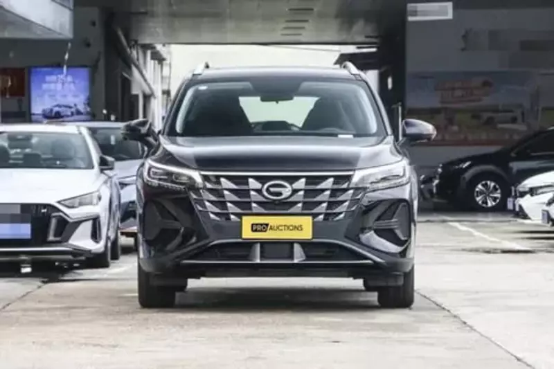317 025 595 сум Автомобиль-кроссовер "GAC" Trumpchi GS 42024 MAX 1.5 TGDI Flagship Edition (Бензин) Ассортимент