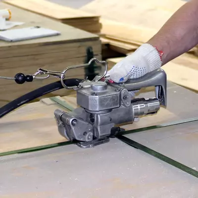 Инструмент для обвязки ПЭТ-лентой шириной до 19 мм