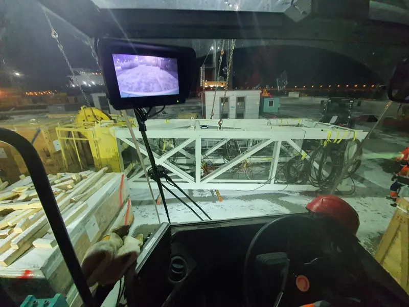 Буровая установка 305 Установки для извлечения нефти