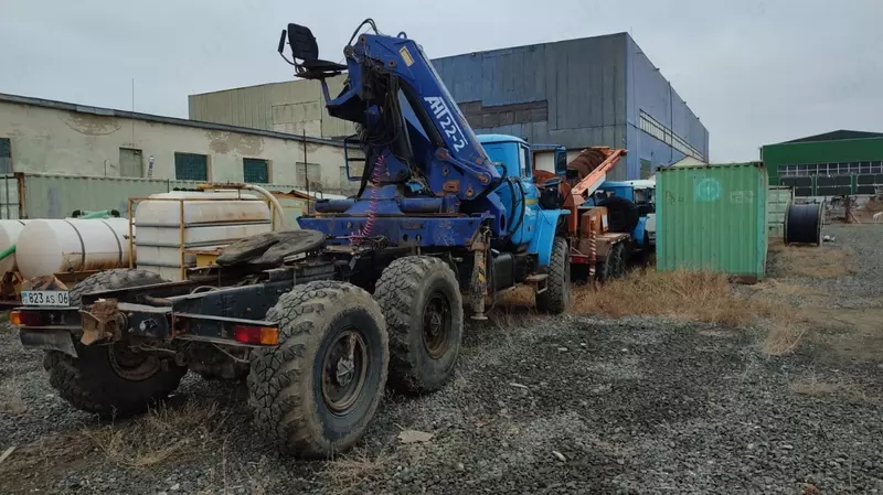 УРАЛ 4320-1951-72 с краном-манипулятором АНТ 22-2 Только в розницу