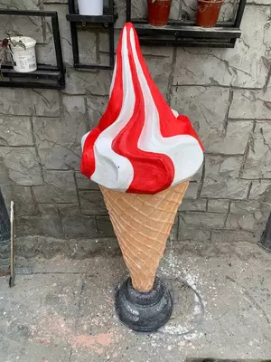 Muzqaymoq maketlarini yasab beramiz