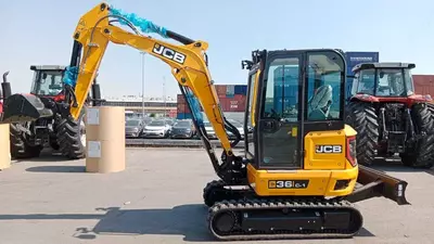 Продаётся Мини гусеничный экскаватор JCB 36C-1!