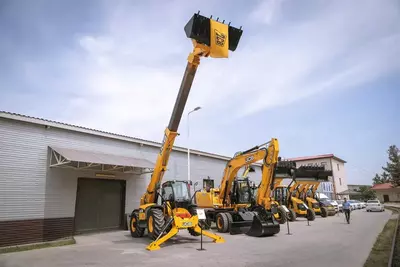 Продаётся Телескопический погрузчик JCB TLH 540-170!