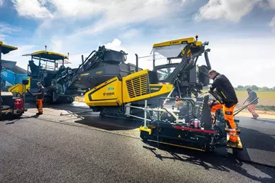 Продаётся Асфальтоукладчик BOMAG BF 800C S600 - 5 255 000 000 сум / шт