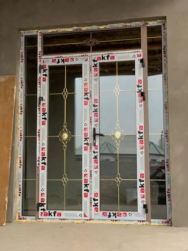 Двери из алюминиевого профиля