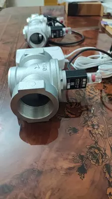 Сигнализатор газоанализатор загазованности с электромагнитным клапаном ду50