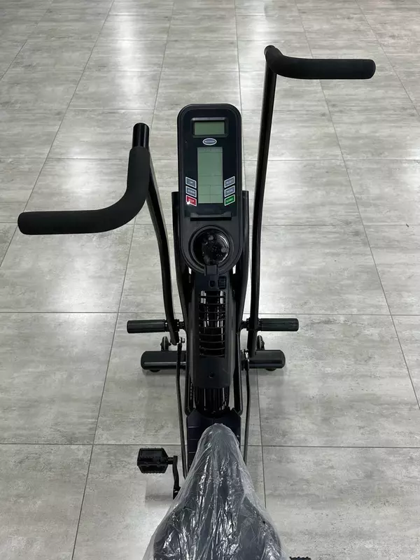 9 900 000 сум Велотренажер PowerGym AirBike S4