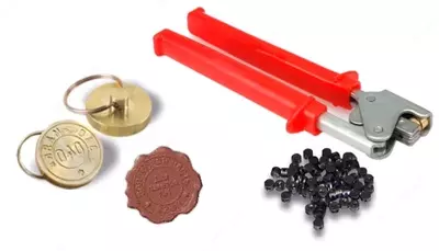 Металлические печати с гравировкой-цветные(производство)