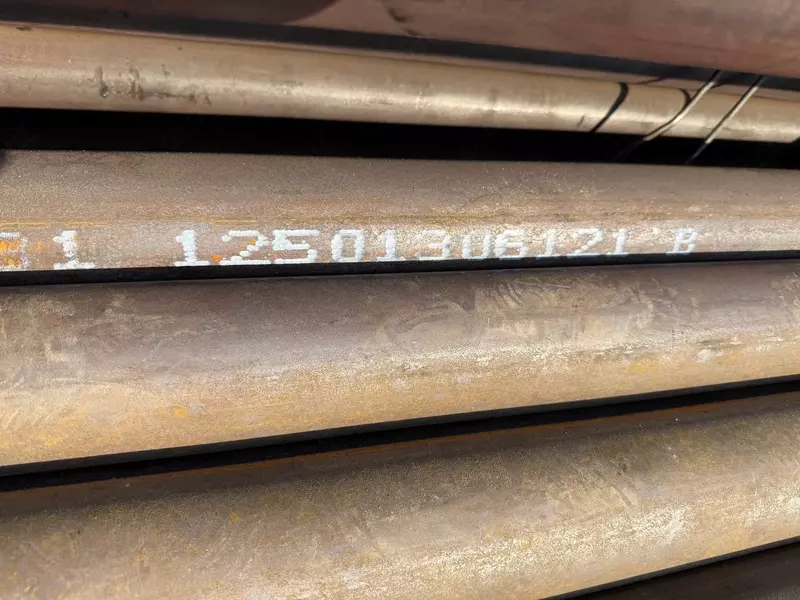 Трубы стальные бесшовные - по запросу