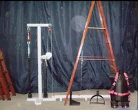 СМИ-1 — cтенд механических испытаний лестниц