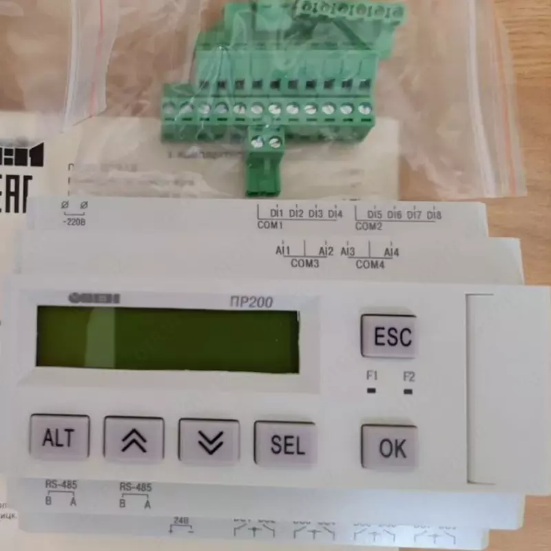 Пр200-220.3.1.0 программируемое реле с дисплеем