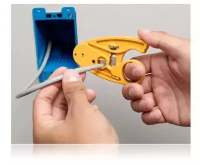 Инструмент для зачистки изоляционных проводов Fluke Networks диаметром 22/24 мм - 1 050 000 сум / шт