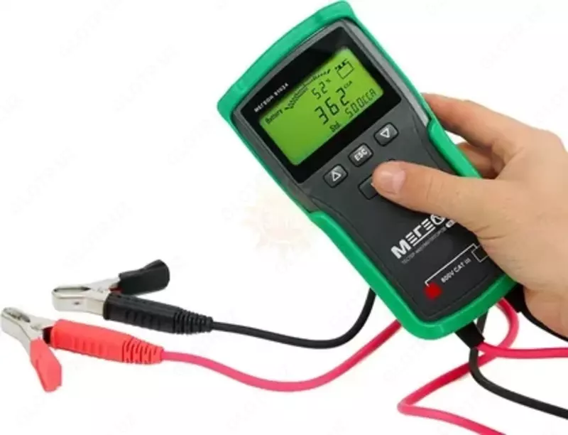МЕГЕОН 81024 - тестер кислотных аккумуляторных батарей с напряжением 12 и 24 В