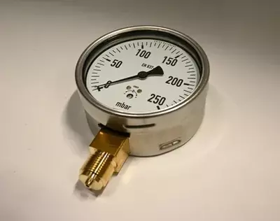 Манометр с коробчатой пружиной