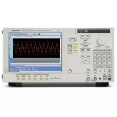 AWG7061B - ixtiyoriy shakldagi signallar generatori