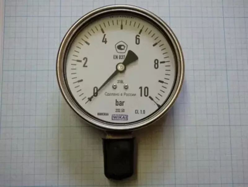  Манометр Wika 232.50.100 0..10 бар  G1/2В снизу  IP65  полностью из нерж. стали  Кл 1 нерж. сталь - 