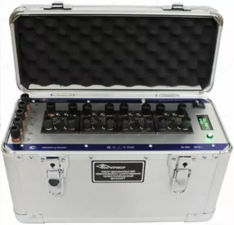 МС3050Т 1-й разряд - термостатированный набор мер сопротивления.