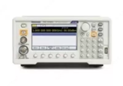 TSG4102A. Векторный генератор сигналов