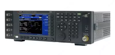 N5193A. Генератор сигналов