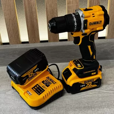  Дрель-шуруповерт DeWALT 18 V / Шуруповерт бесщеточный ударный 18 В - 