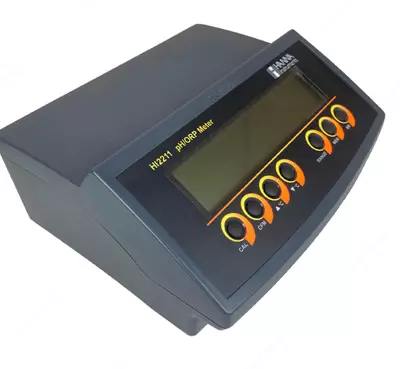 pH-метр HANNA HI 2211-02 (стационарный)