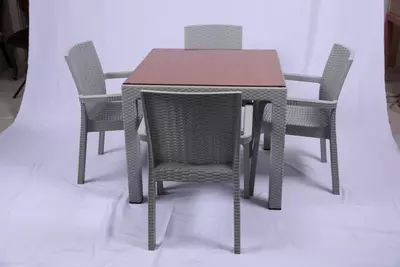 PREMIUM Dacha Stol-Stul Komplekti (oynali va oynasiz)