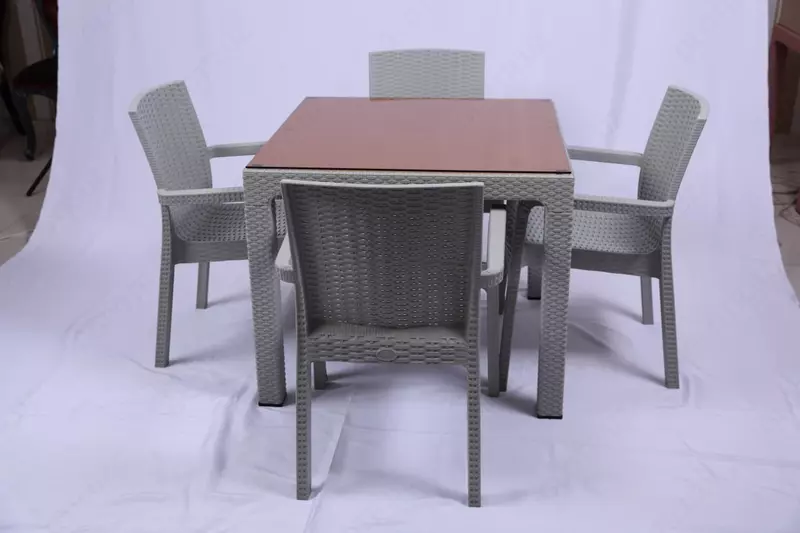 PREMIUM Dacha Stol-Stul Komplekti (oynali va oynasiz)