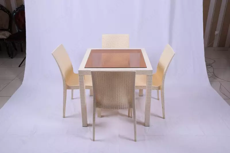 BALI Dacha Stol-Stul Komplekti (oynali va oynasiz)