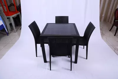 BALI Dacha Stol-Stul Komplekti (oynali va oynasiz)