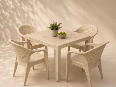 Kvadrat “FORTE” stoli va 4 ta “FORTE” stul to‘plami