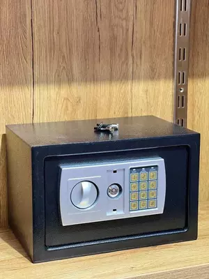СЕЙФ Электронный Денежный Ящик Шифр и 2 Ключа Металический