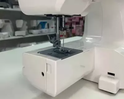 Швейная машина JANOME U-5505 Швейная машина JANOME U-5505