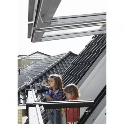 Цена по запросу Мансардное окно VELUX CABRIO