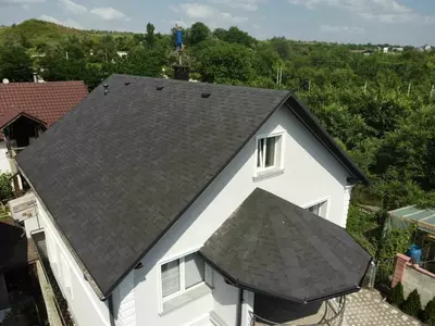 Uyingiz tomlari uchun RUFLEX tom yopish qoplamasi – RUNA kollektsiyasi