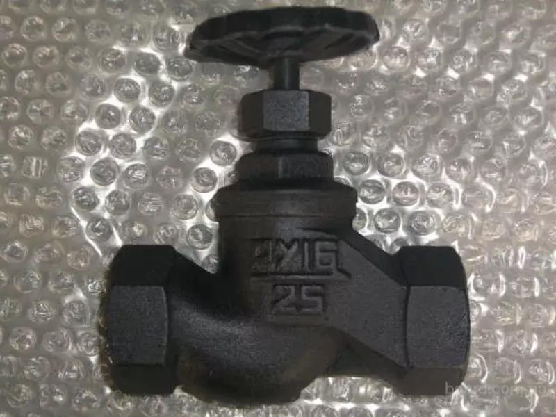 Вентиль запорный чугунный 15кч18п муфтовый