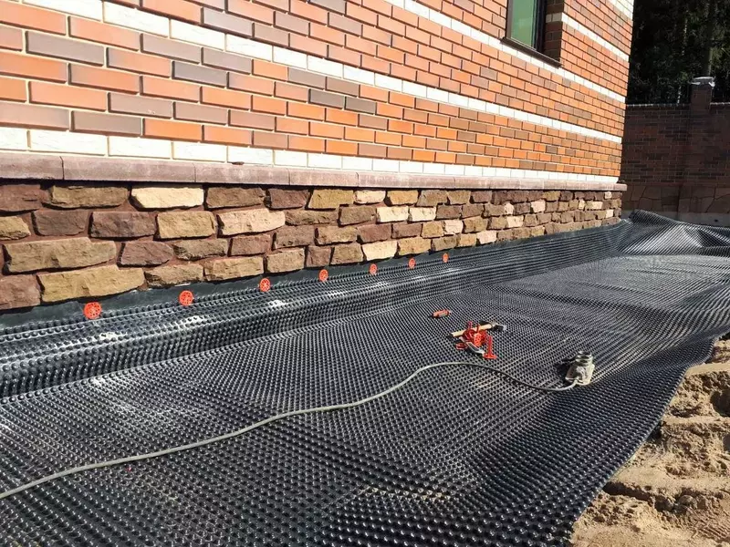 Профилированная мембрана "GEOFLAX" - VOSTOK-GEOSINTETIX