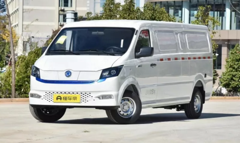 Dongfeng Yufeng EM27