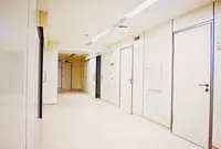 Автоматические двери для поликлиник