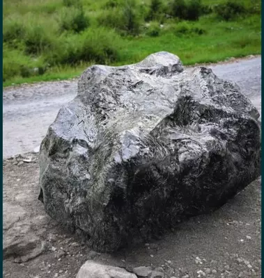 Декоративный камень - 780 330.9 so'm / kv.mdan