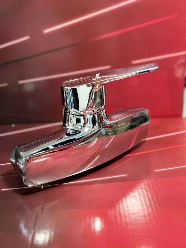 Смеситель Brass 2024-22 - 325 000 so'm