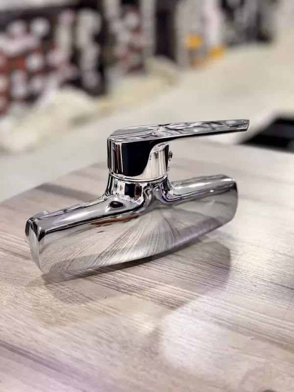 325 000 so'm Смеситель Brass 2024-22