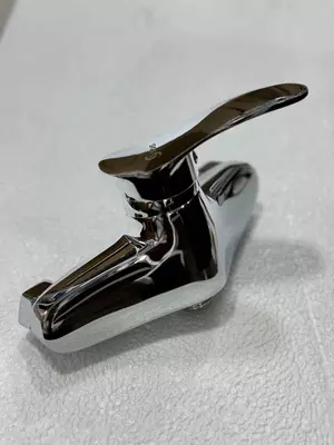 Смеситель Brass 2024-23 - 325 000 сум / шт