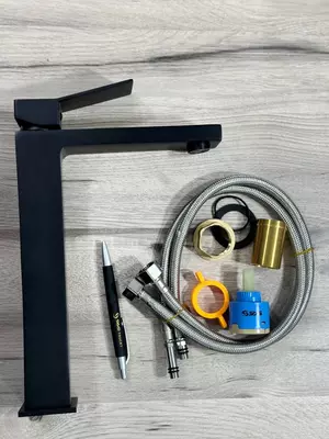 Смеситель Brass 2024-12BK