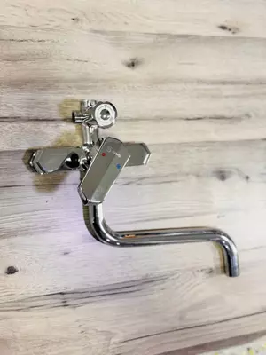 Смеситель 7574-54 - 585 000 сум / шт