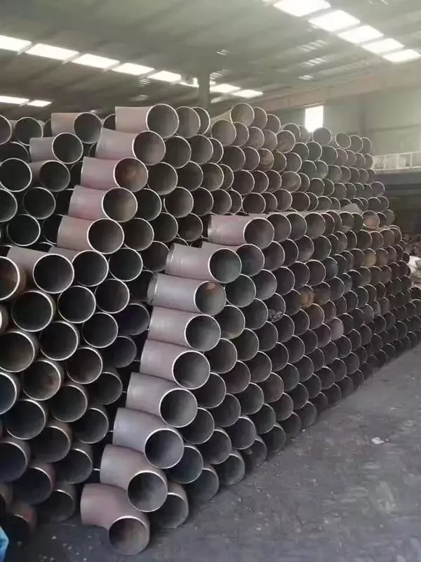 Отвод стальной Оптом - от {0} сум