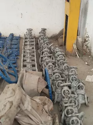 Po‘latdan yasalgan suriladigan mexanizmlar va po‘lat armatura. - Narx so&#039;rov asosida