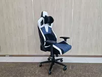 Игровое компютерное кресло для геймеров XC WHITE