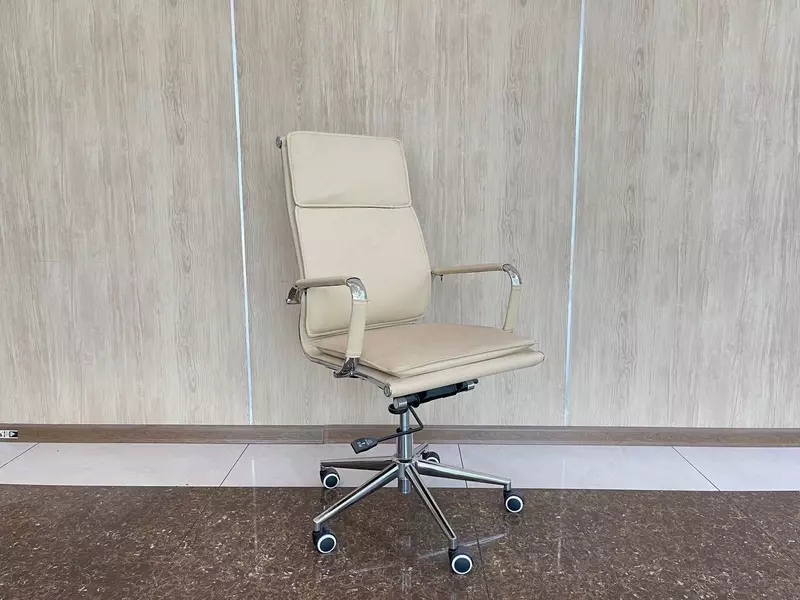 1 483 440.5 сум Офисное кресло Визитор Model: 5729A-H (беж)